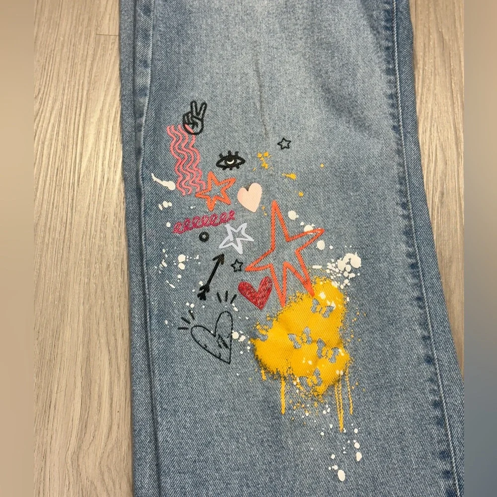Old‎ Navy/Art Class Kids Blue and Light Blue Embroidered Jeans